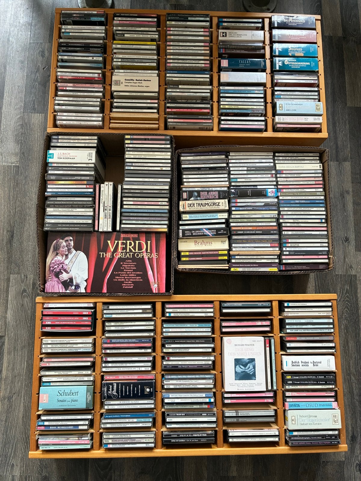 Complete CD-verzameling: Klassiek, Opera, Pop + 2 CD-rekken, Cd's en Dvd's, Ophalen, Gebruikt, Overige componisten, Overige typen