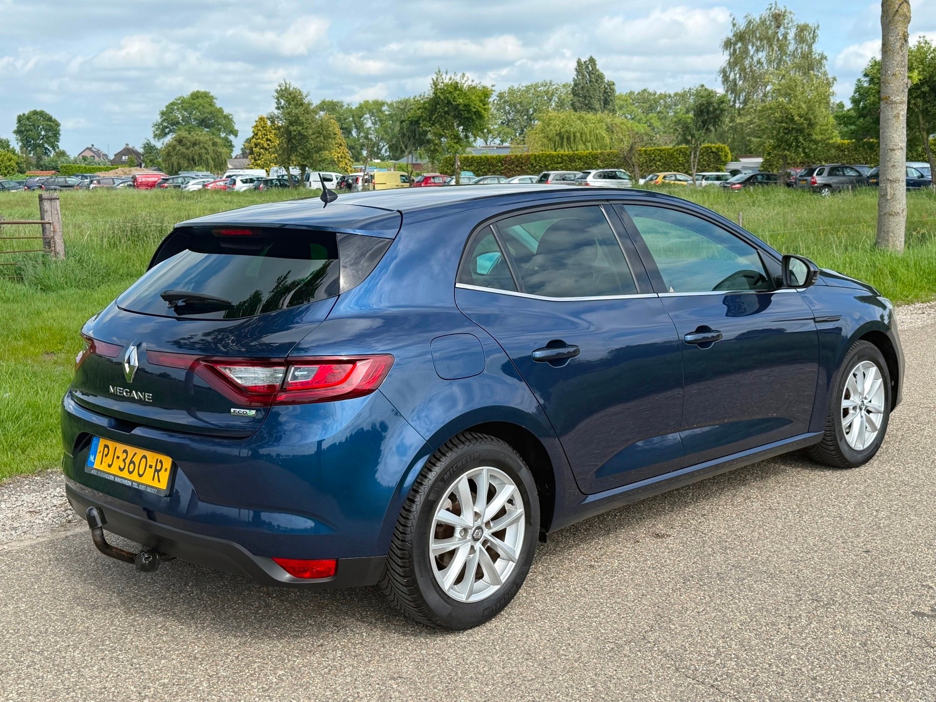 Renault Mégane 1.5 dCi Eco2 Zen APK 02-2027 Airco NAP Navi, Voorwielaandrijving, Stof, Gebruikt, 4 cilinders