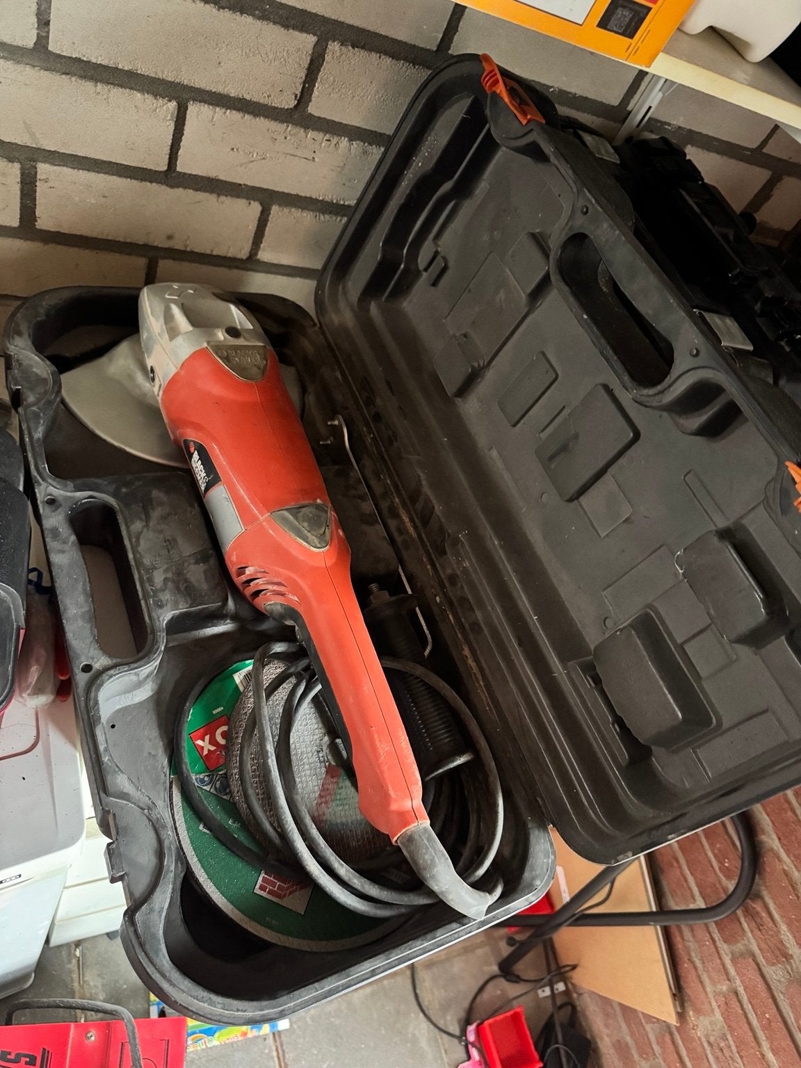 Black & Decker Haakse Slijper met Koffer, Ophalen, Gebruikt, 700 tot 1000 watt, Haakse handslijpmachine