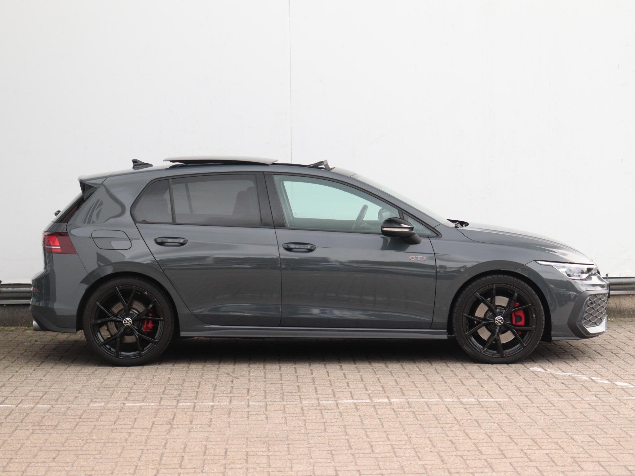 Volkswagen Golf 2.0 TSI GTI | Panoramadak | Stoel- en stuurv, Gebruikt, 4 cilinders, 1984 cc, Bedrijf