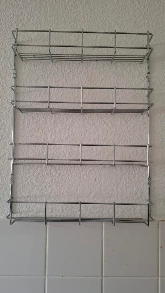 Metalen kruidenrek voor aan de muur - 4 lagen, Huis en Inrichting, Keuken | Keukenbenodigdheden, Zo goed als nieuw, Ophalen
