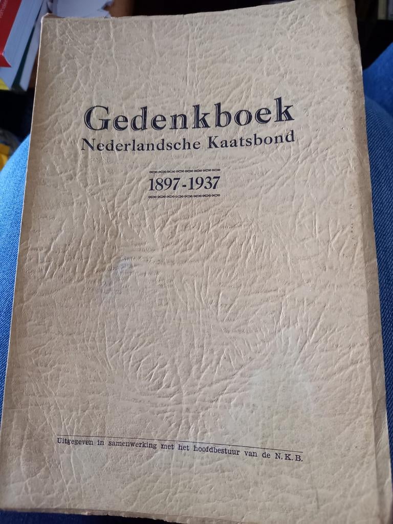 Gedenkboek Nederlandsche Kaatsbond 1897-1937, Ophalen of Verzenden