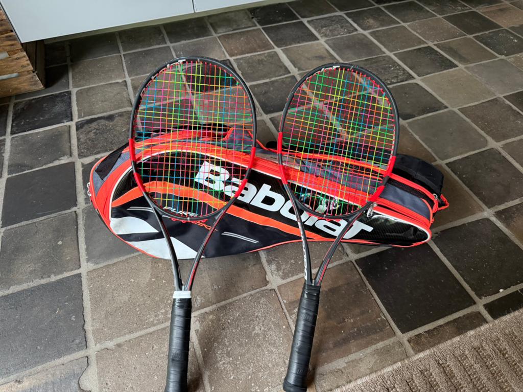 Babolat pure strike set. 2rackets plus tas, Sport en Fitness, Tennis, Gebruikt, Overige typen, L4, Ophalen of Verzenden