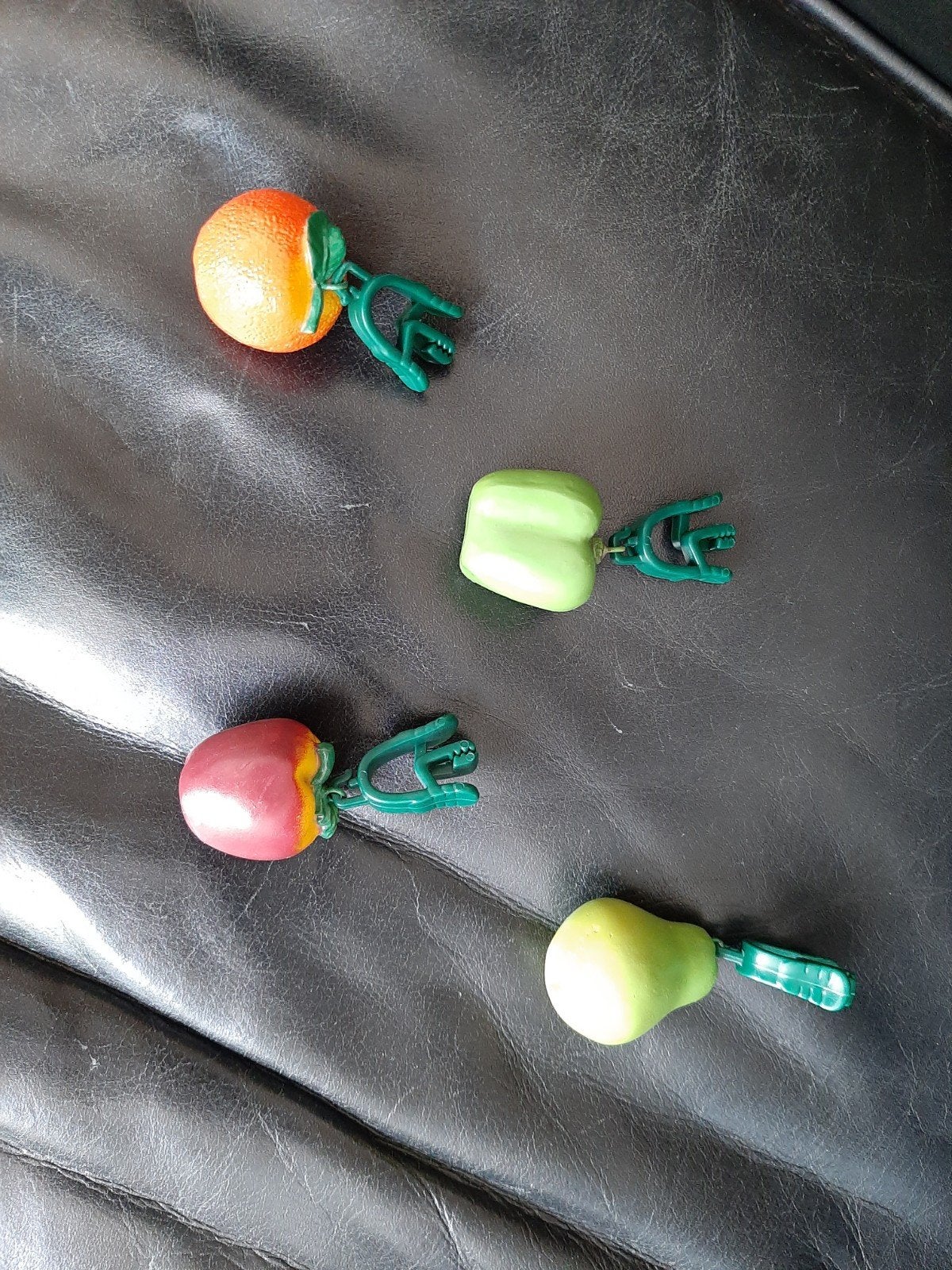 Leuke tafelkleedhangers in fruit- en groentevorm, Ophalen of Verzenden, Gebruikt, Meerkleurig, Kunststof