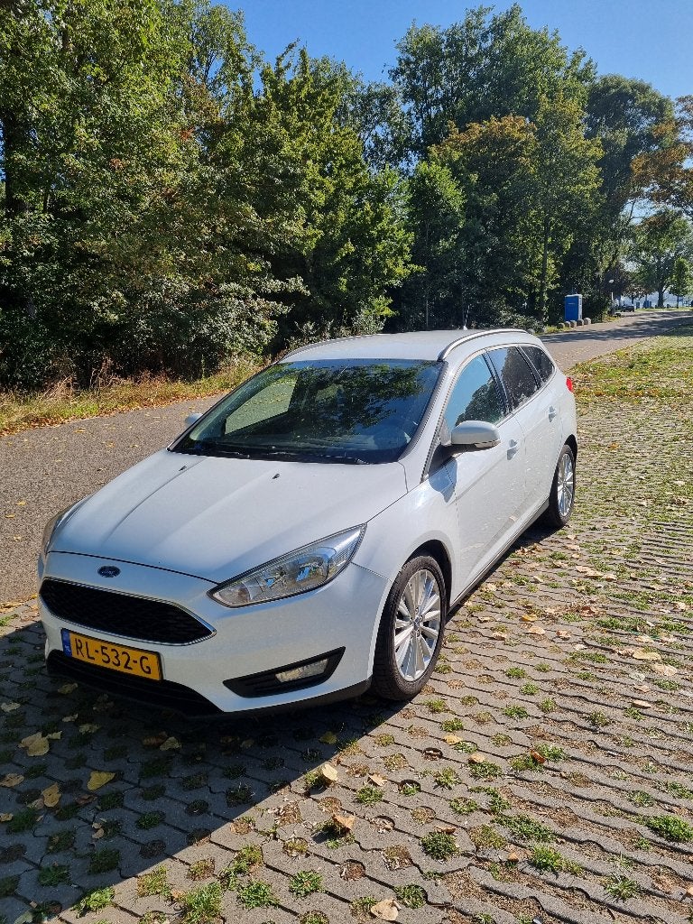 Ford Focus 1.0 Ecoboost 74KW Wagon 2018 Wit, Zwart, 100 pk, Wit, Origineel Nederlands