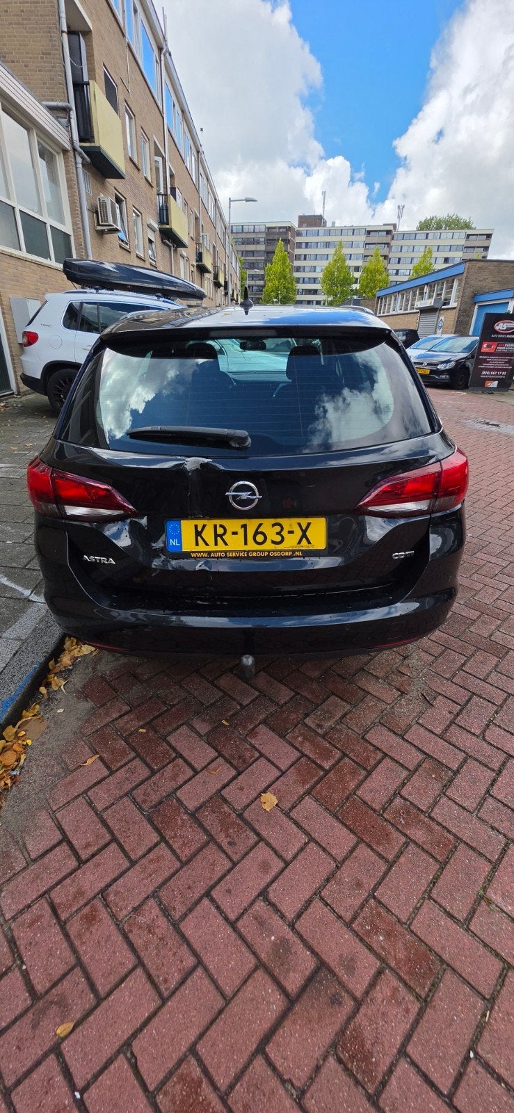 Opel Astra 1.6 Cdti 100KW Sports Tourer 2016 Zwart, Auto's, Voorwielaandrijving, 136 pk, 680 kg, 4 cilinders