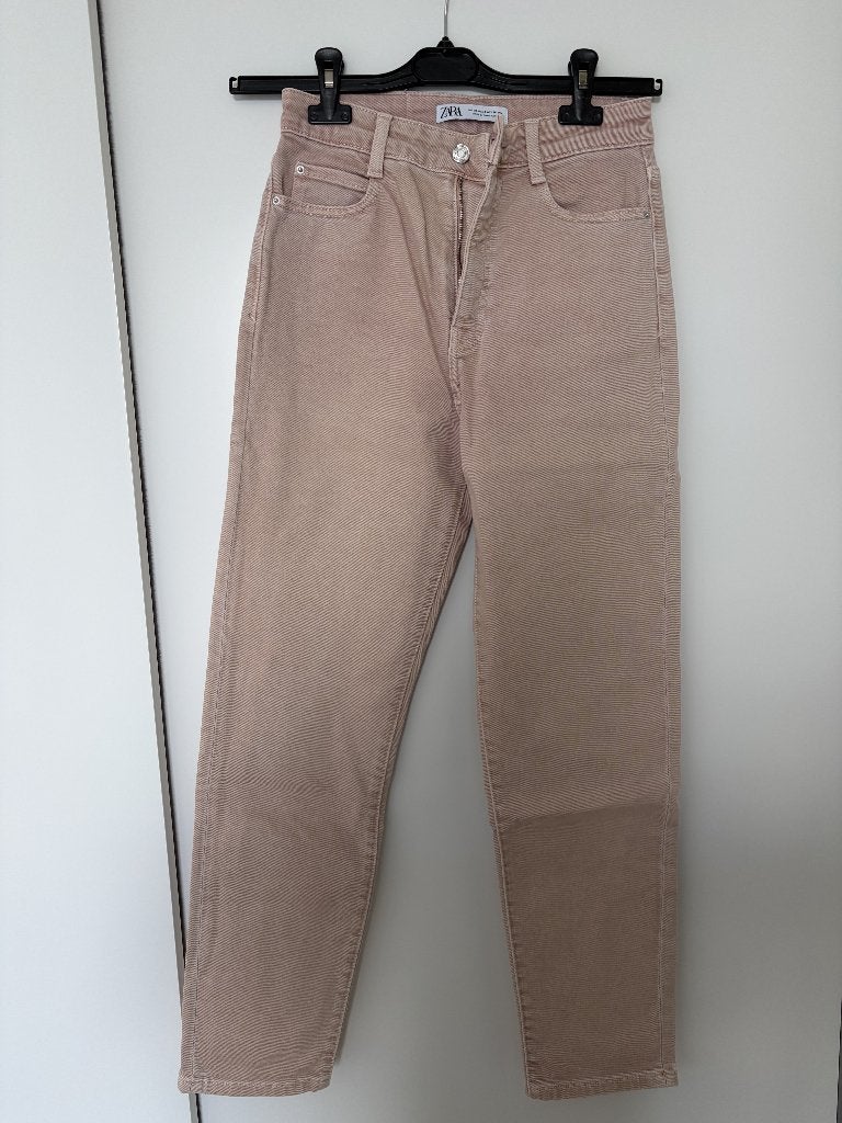 Roze jeans van Zara, maat 36, Kleding | Dames, Overige kleuren, Zara, Ophalen of Verzenden, Zo goed als nieuw