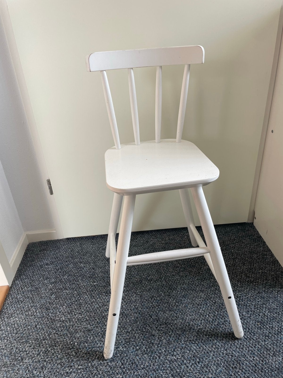 IKEA AGAM kinderstoel wit, Kinderen en Baby's, Ophalen, Gebruikt, Stoel(en)