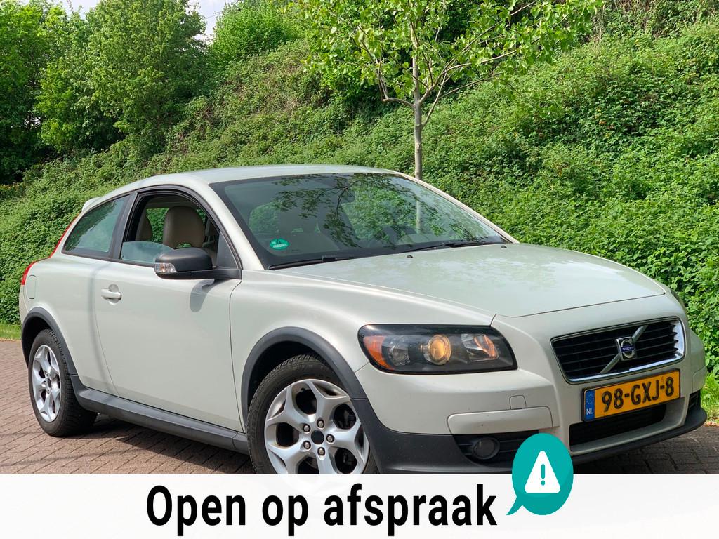 Volvo C30 1.6D CLIMA LEDER TREKHAAK LM-VELGEN!, Voorwielaandrijving, Gebruikt, 4 cilinders, 1264 kg