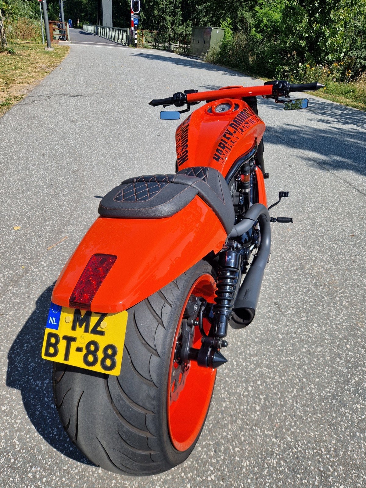 Harley-Davidson Night Rod Special 300 band V ROD Muscle NLC, 2 cilinders, Occasion, Chopper, Particulier