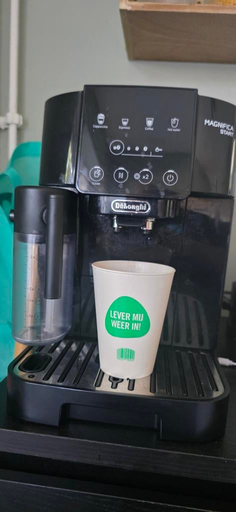 DeLonghi Magnifica Start ECAM22X.6Y, Ophalen of Verzenden, Zo goed als nieuw, Koffiemachine, Gemalen koffie