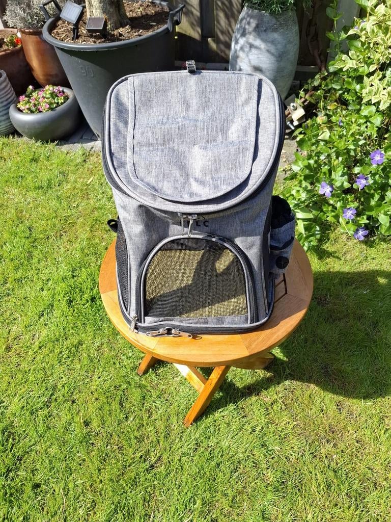 Te koop amper gebruikte rugtas voor hond of kat!, Ophalen of Verzenden, Zo goed als nieuw