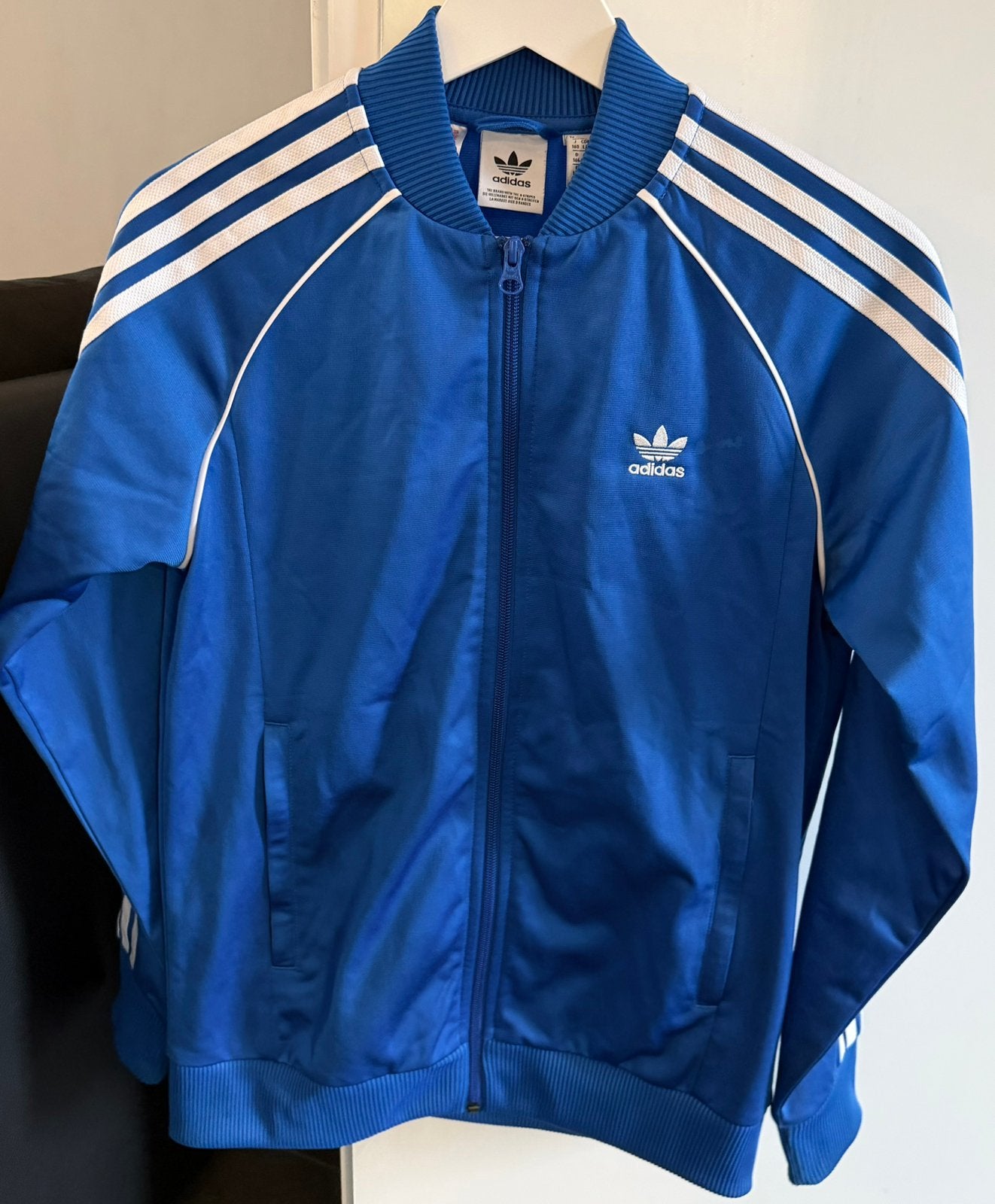 Jongens adidas vest maat 164, Ophalen of Verzenden, Nieuw, Jongen, Sport- of Zwemkleding