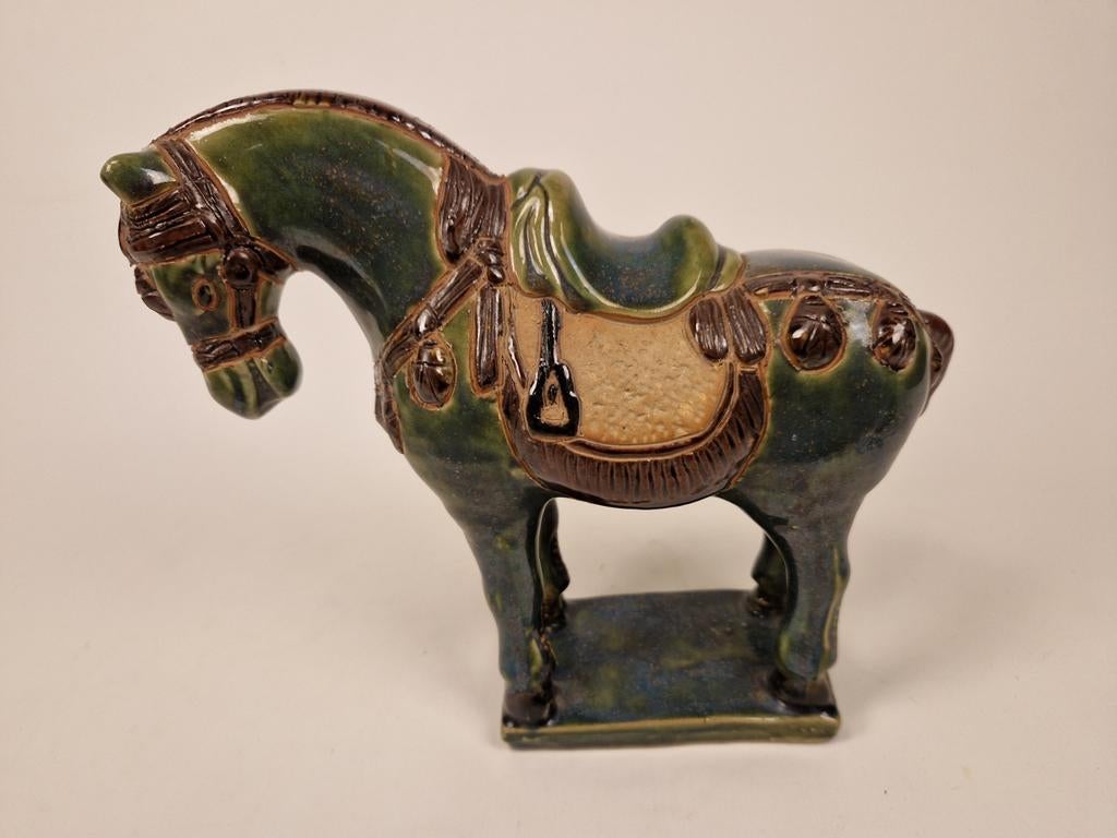 Keramieken paard met zadel, groen geglazuurd, Ophalen of Verzenden