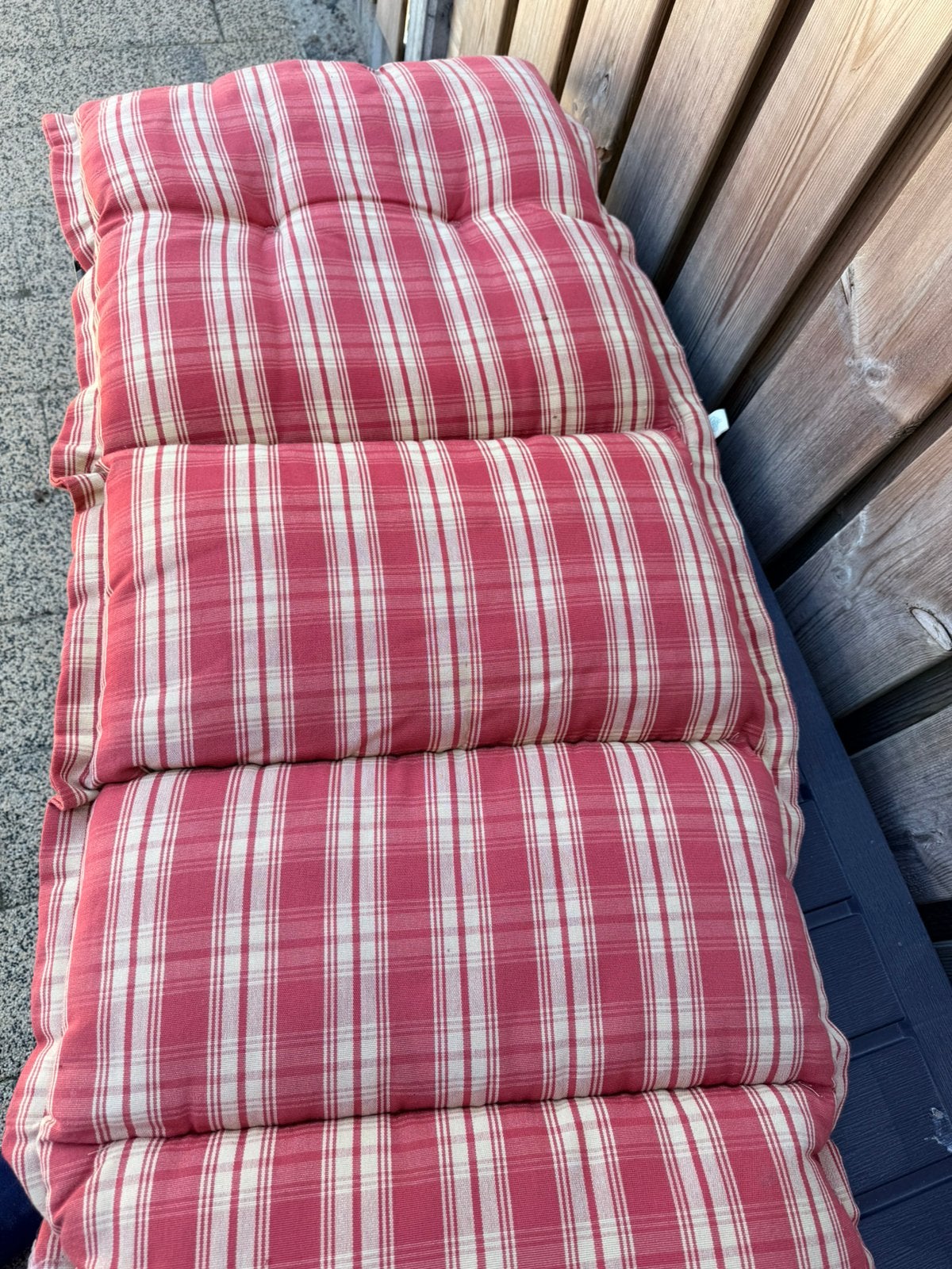 Keurige tuinkussens 4x en 1x voor ligbed gratis op te halen, Tuin en Terras, Tuinmeubel-accessoires, Ophalen, Gebruikt