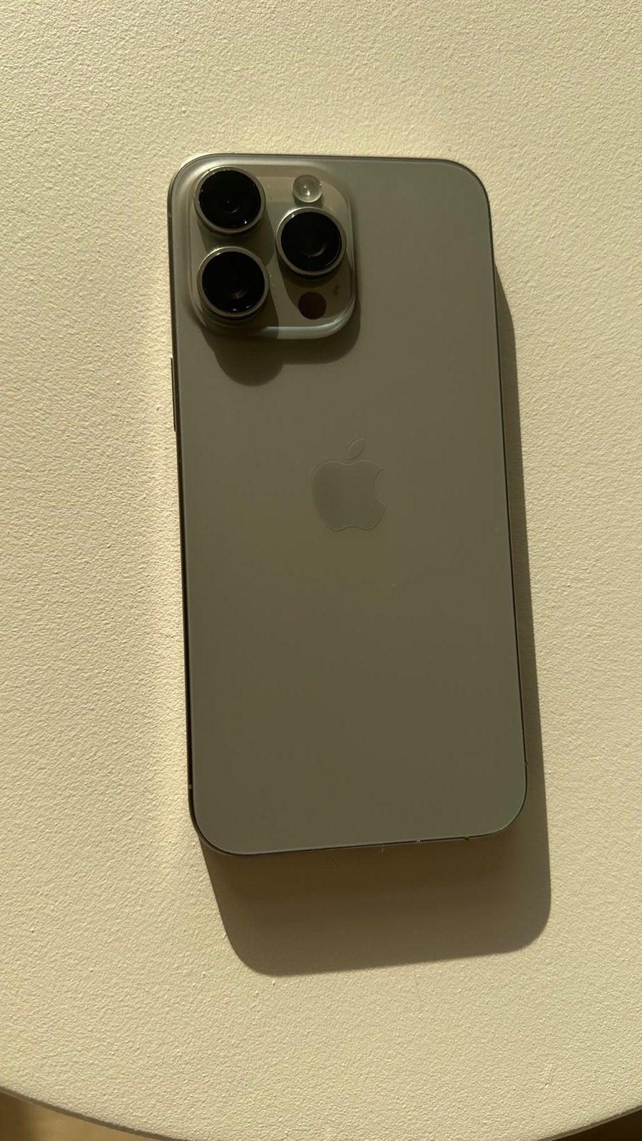 iPhone 15 Pro Max 256GB - Zo goed als nieuw