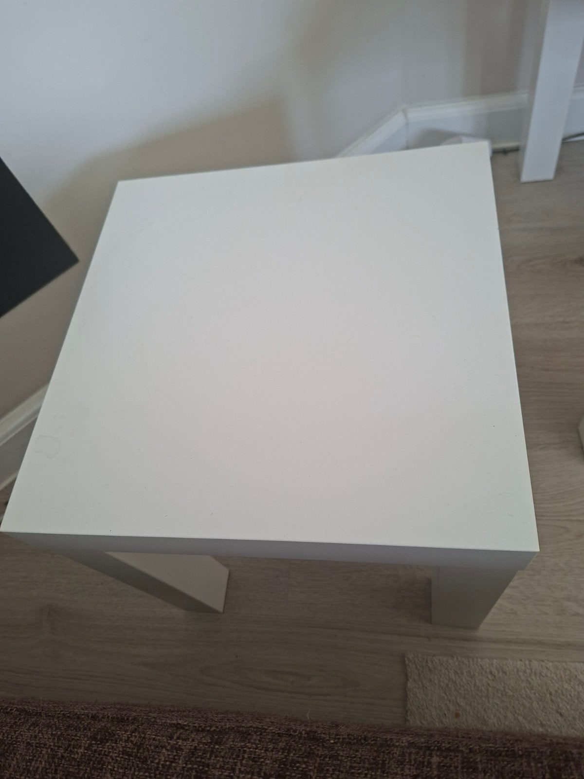 Witte bijzettafels- IKEA LACK, Huis en Inrichting, Tafels | Bijzettafels, Minder dan 45 cm, Minder dan 55 cm, Gebruikt, Vierkant