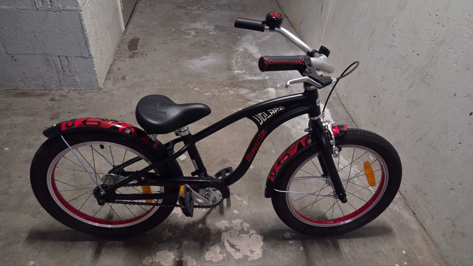 Volare Miracle Cruiser kinderfiets 18 inch, Ophalen, Terugtraprem, 16 tot 20 inch, Volare