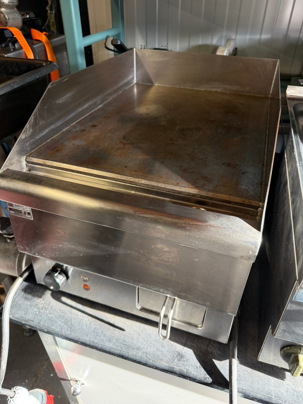 Bakplaat en fornuis en dubbele frituurpan op 380 volt, Ophalen, Fornuis, Frituur en Grillen