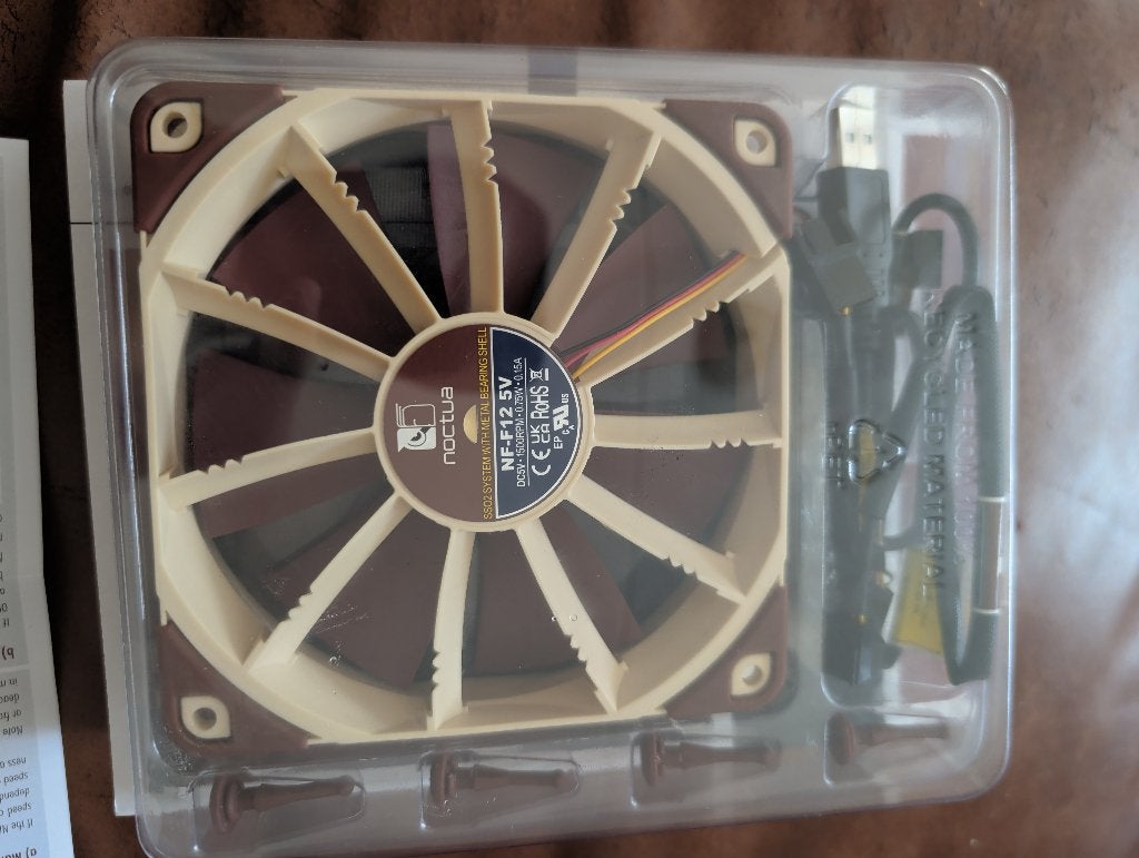 Noctua NF-F12 5v, Computers en Software, Ophalen of Verzenden, Zo goed als nieuw, Luchtkoeling