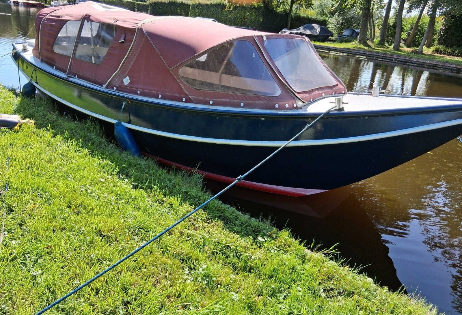 Stalen vlet 6,5m met nieuwe 15pk yamaha motor met garantie, Watersport en Boten, Gebruikt, 15 pk, Afdekzeil, 6 m