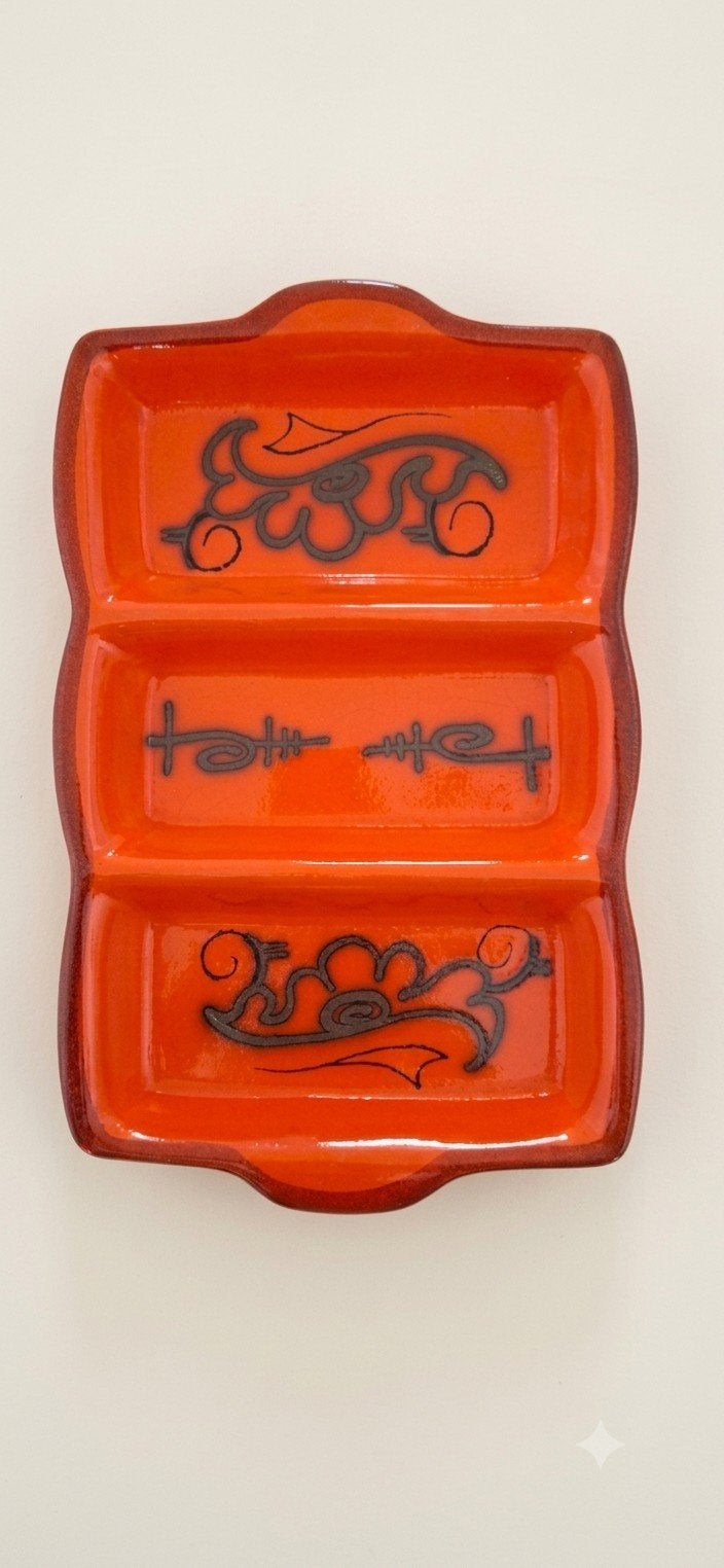 Flora Keramiek Gouda Holland Vakjesschaal Oranje, Ophalen of Verzenden