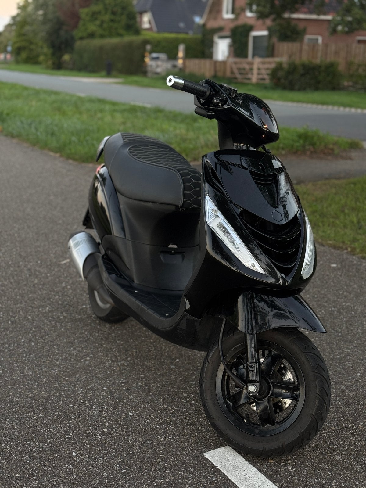 Piaggio Zip 70cc 2 takt, Ophalen of Verzenden, Zo goed als nieuw, Tweetakt