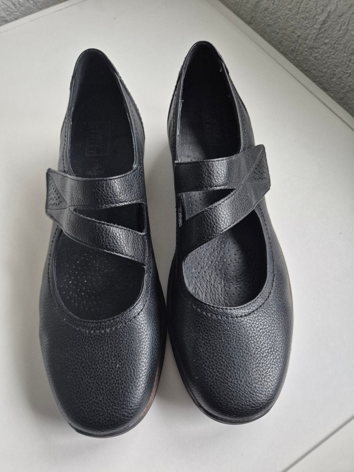 Zwarte echt leren schoenen maat 39, Ophalen, Gedragen, Zwart, Schoenen met lage hakken