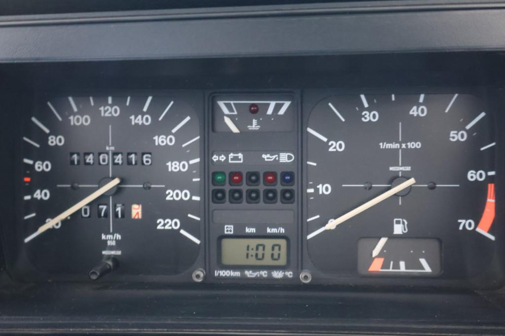 Volkswagen Golf Cabriolet 1.8 140000km NAP, Kap netjes, nieu, Voorwielaandrijving, Metallic lak, Stof, Huisgarantie