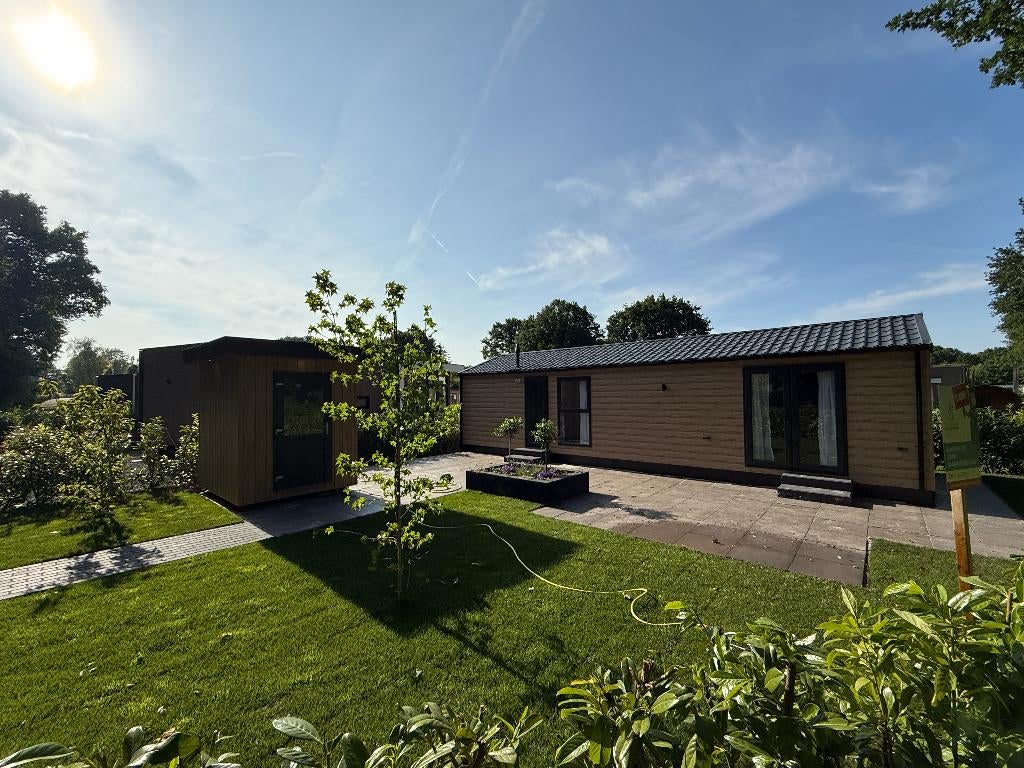 Prachtige recreatiewoning op de Veluwe in Harderwijk!, Huizen en Kamers, Chalet, Verkoop zonder makelaar, Gelderland, 2 slaapkamers