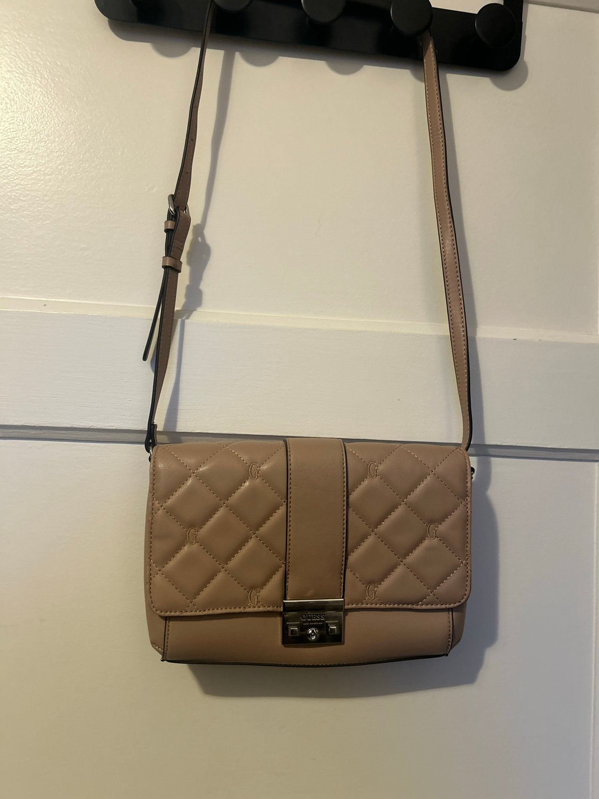Guess tas - nieuw, Ophalen of Verzenden, Zo goed als nieuw, Beige, Schoudertasje