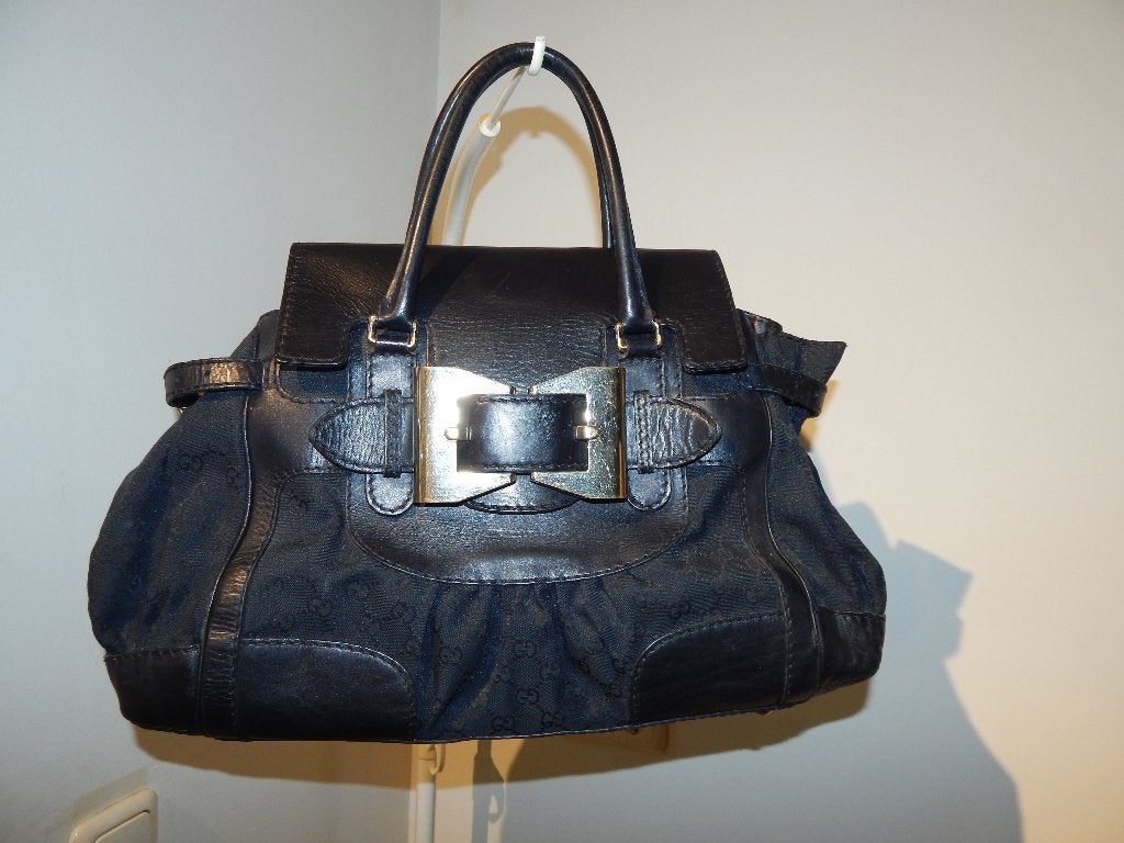 Gucci ruime tas monogram print stof hardware strik voorkant, Ophalen of Verzenden, Gebruikt, Zwart, Handtas