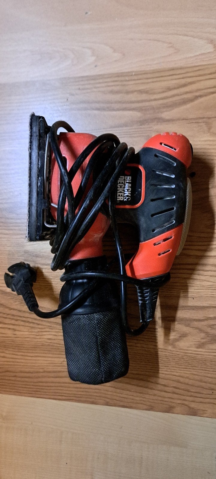Schuurmachine Black en Decker, Ophalen, Gebruikt, Minder dan 600 watt, Vlakschuurmachine
