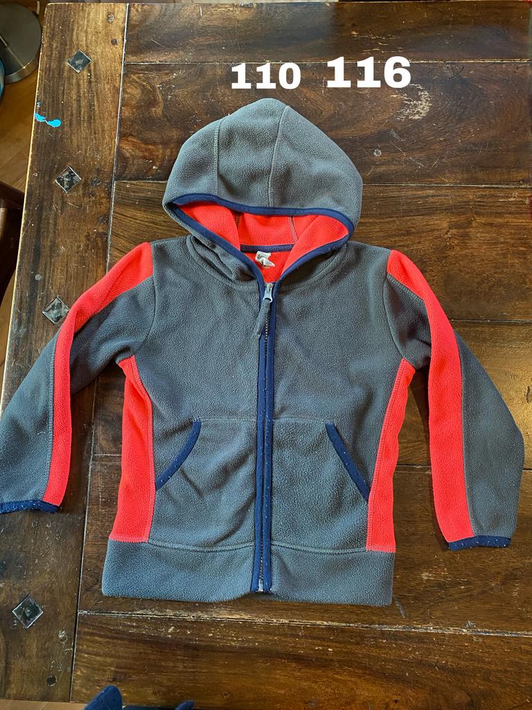 Fleece vest 116, Kinderen en Baby's, Ophalen of Verzenden, Zo goed als nieuw, Meisje, Trui of Vest