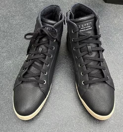 Esprit hoge sneakers maat 42[vj], Kleding | Dames, Schoenen, Ophalen of Verzenden, Zo goed als nieuw, Sneakers of Gympen