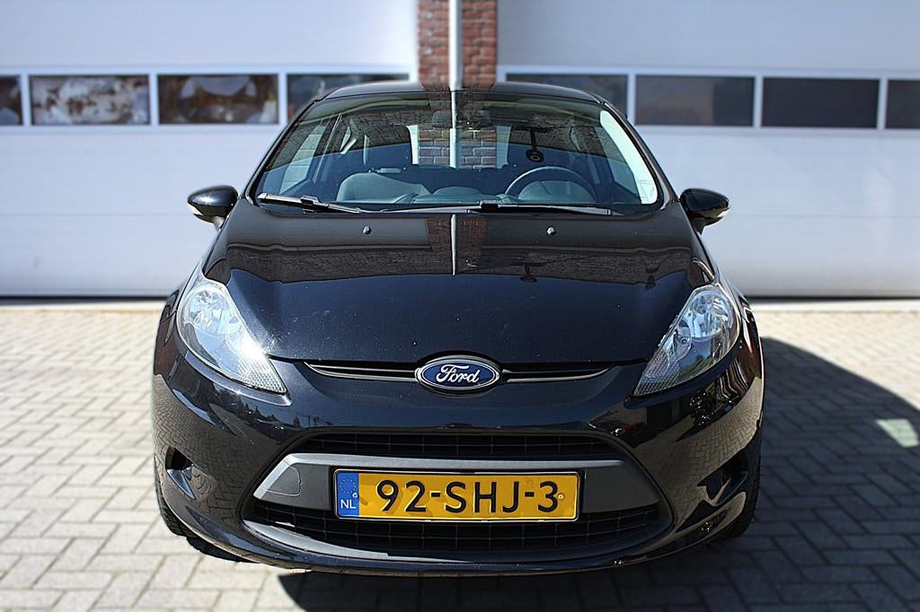 Ford Fiesta 1.25 Trend Airco | 15 inch LM Velgen | Nap | 82, Voorwielaandrijving, Euro 5, 4 cilinders, 82 pk