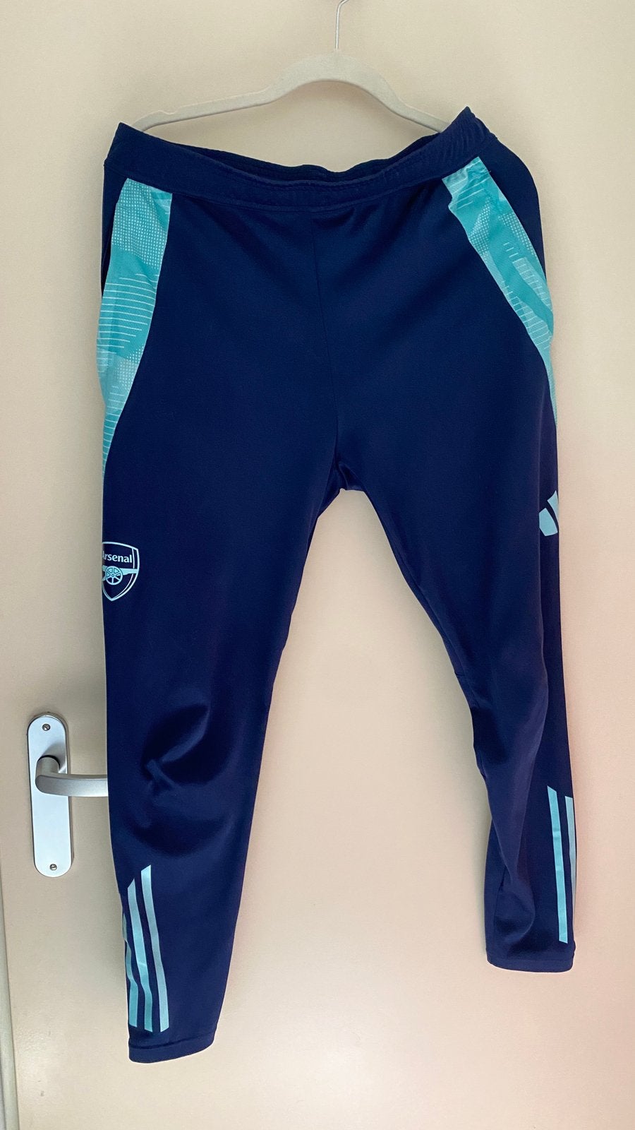 Adidas voetbal broek, Kleding | Dames, Maat 38/40 (M), Blauw, Overige typen, Ophalen of Verzenden
