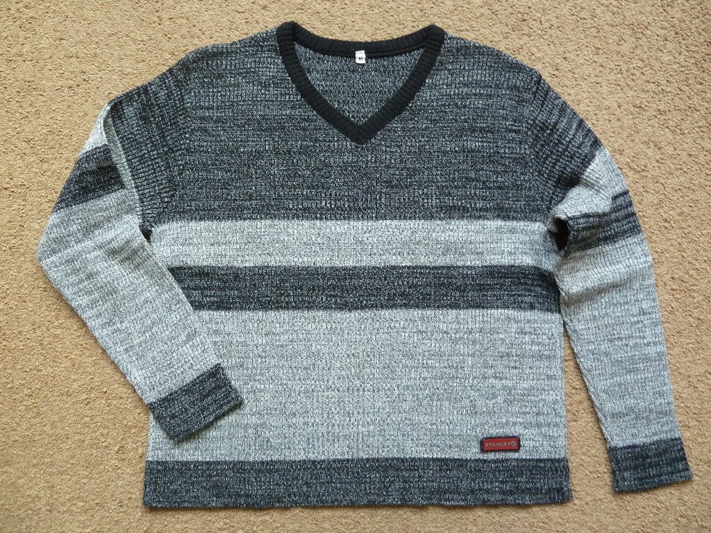 Grijze Stanley G v-hals trui maat S - M nog nieuw, Ophalen of Verzenden, Nieuw, Maat 36 (S), Grijs