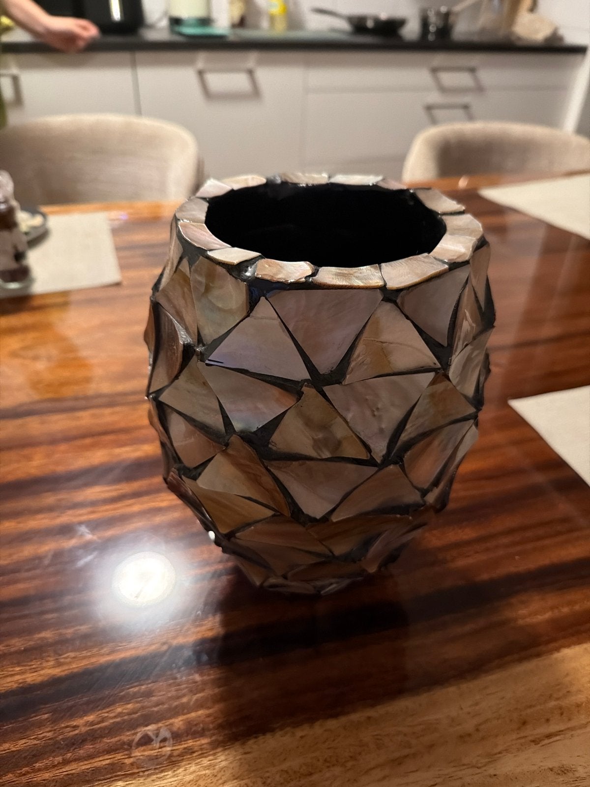 Schelpenvaas 35cm - Zo goed als nieuw, Huis en Inrichting, Meerkleurig, Natuurlijk materiaal, Ophalen of Verzenden, Zo goed als nieuw