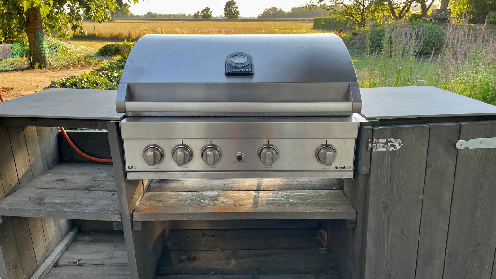 Grandhall Elite GT4S inbouw-barbeque, Ophalen, Gebruikt, Gas, Inbouw