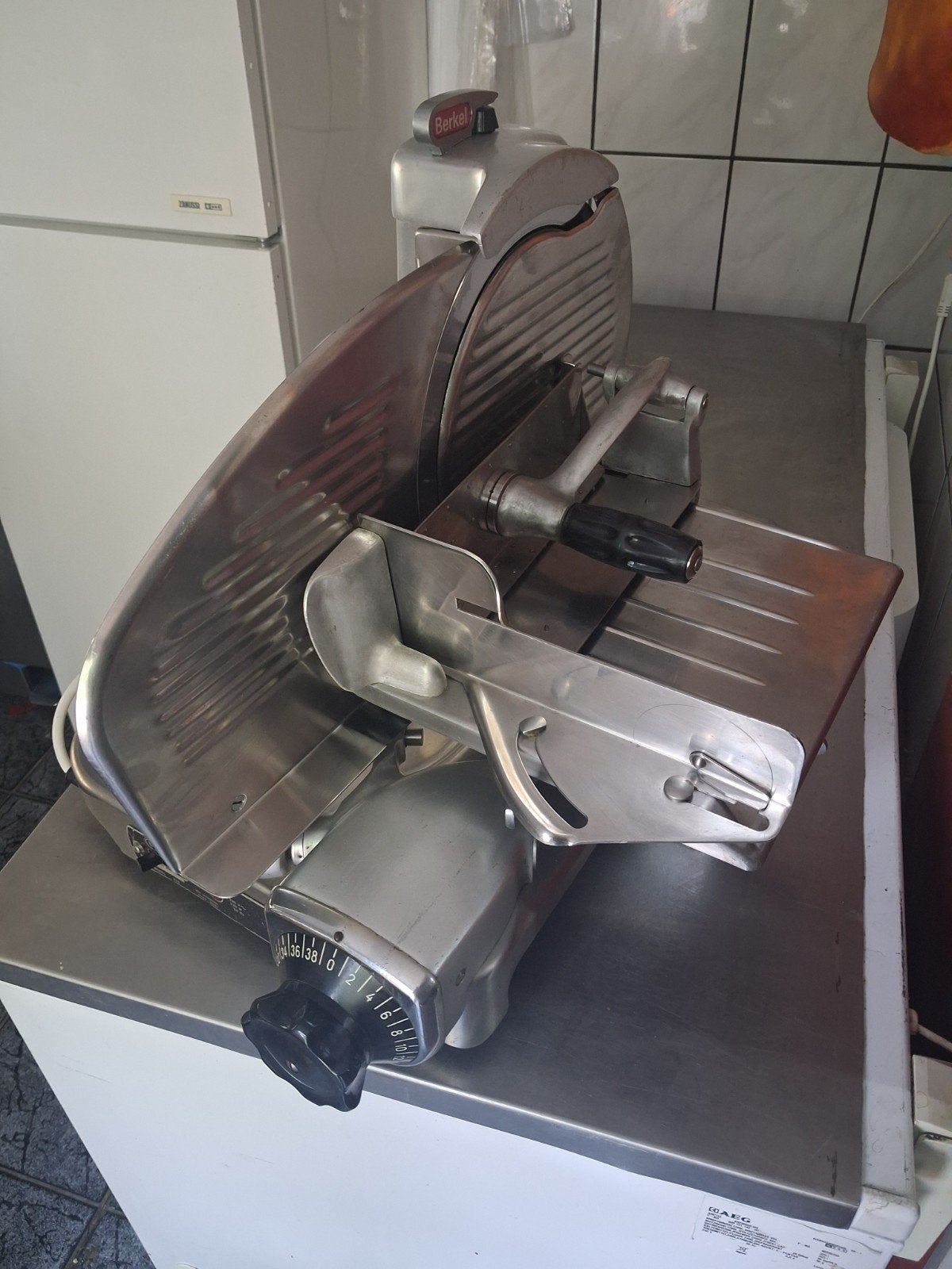 Berkel 834 Snijmachine Gereviseerd - Klaar voor Gebruik, Ophalen of Verzenden