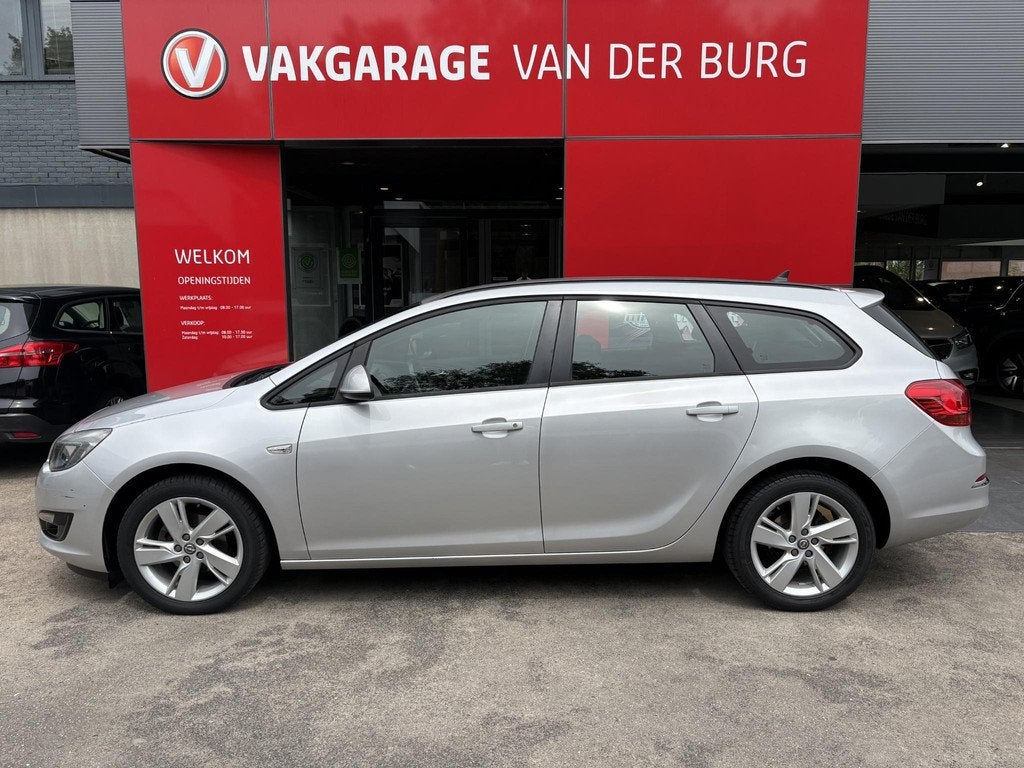 Opel Astra Sports Tourer 1.4 Turbo Berlin, Voorwielaandrijving, Stof, 4 cilinders, Origineel Nederlands
