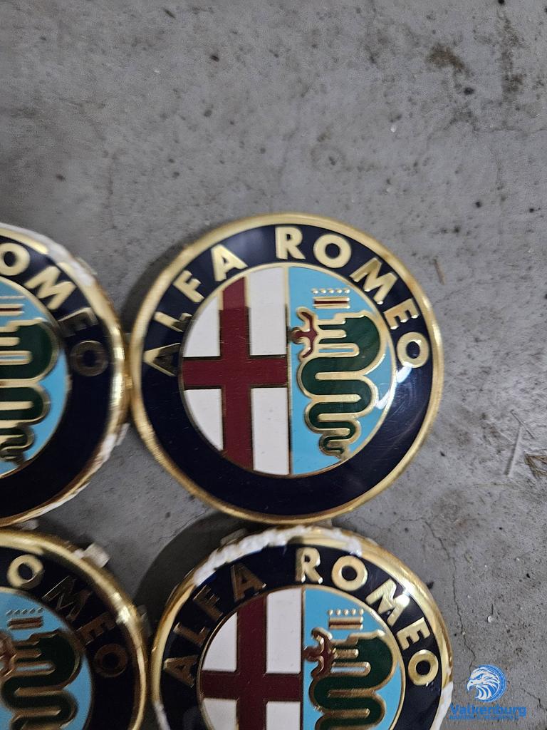 ORIGINELE Alfa Romeo naafkap naafdop set goud kleur, Gebruikt, -, Verzenden, -