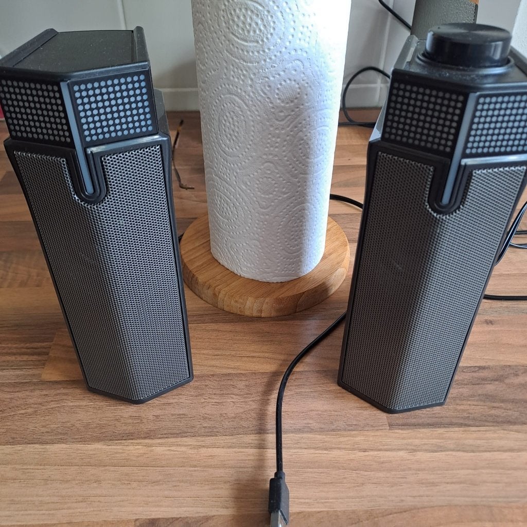Geluidsboxen via USB, Audio, Tv en Foto, Luidsprekers, Gebruikt, Minder dan 60 watt, Front, Rear of Stereo speakers, Ophalen