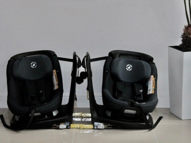 2x Axissfix 360 draaibaar autostoel tot 4 jr mt isofix 2024, Kinderen en Baby's, Autostoeltjes, Ophalen, Verstelbare rugleuning