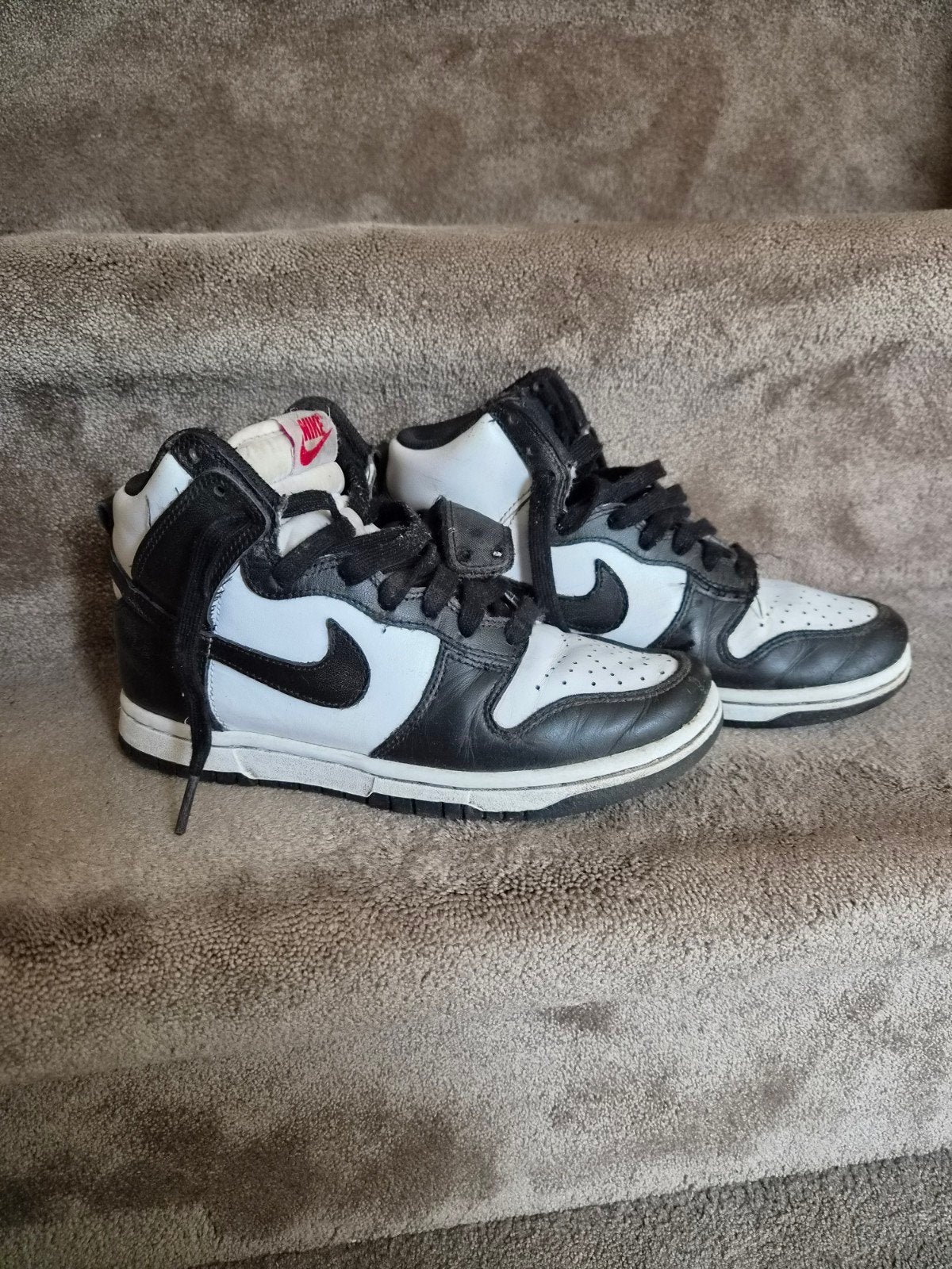 Nike Dunk High Panda sneakers - Maat 35.5, Kinderen en Baby's, Gebruikt, Ophalen of Verzenden, Nike, Jongen of Meisje