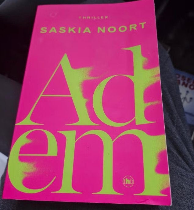 Adem - Saskia Noort (Thriller), Ophalen of Verzenden, Zo goed als nieuw