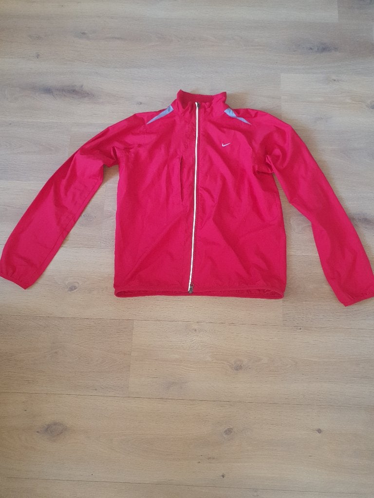 Mooie rode Nike vest maat S - Hardlopen, fitness, casual, Nike, Ophalen of Verzenden, Zo goed als nieuw, Kleding