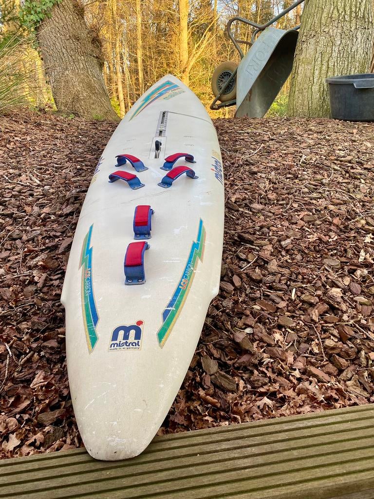Windsurfen beginners board complete set, Watersport en Boten, Windsurfen, Ophalen, 5 tot 7 m², 300 cm of meer, Zo goed als nieuw