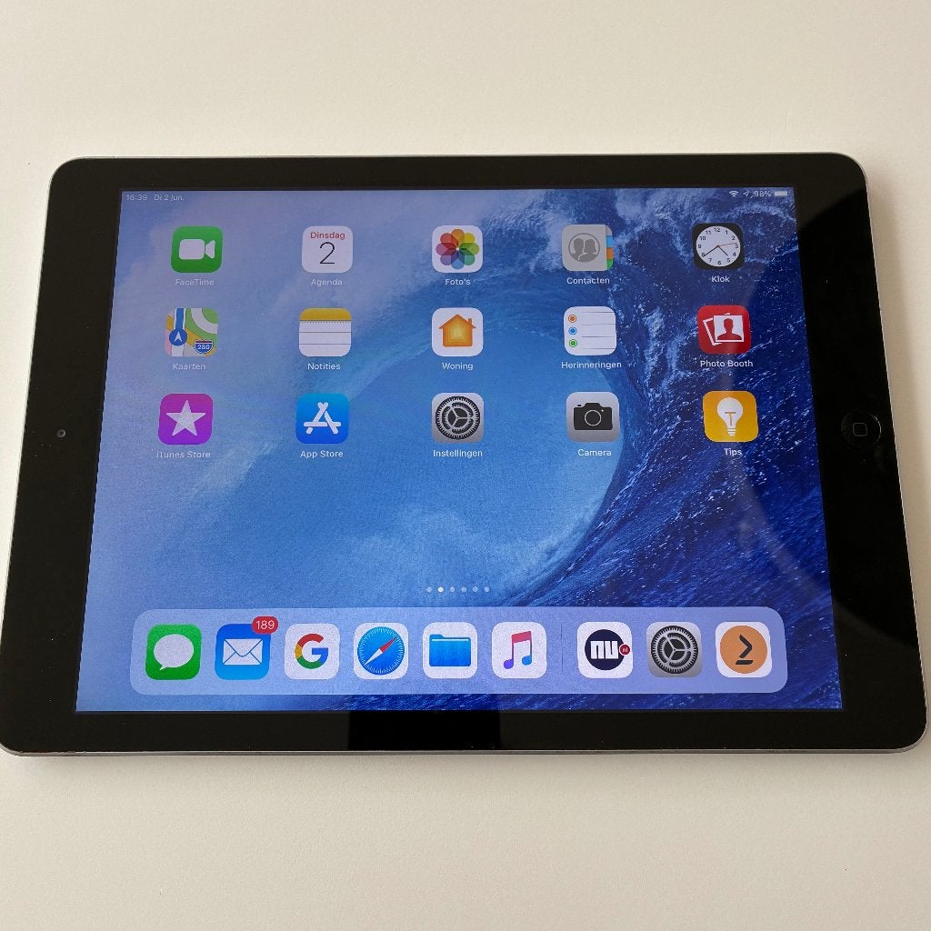 Apple iPad Air 1 model A 1474. met 360 Targus hoes. 16GB, 10 inch, Gebruikt, Apple iPad Air, Ophalen of Verzenden